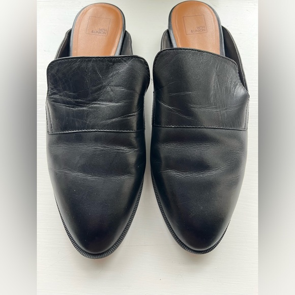 14th & Union Black Leather Mule - Picture 2 of 4